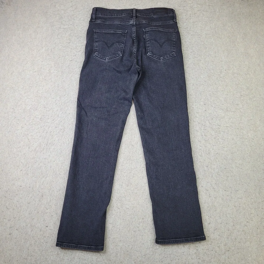 Levis levi 724